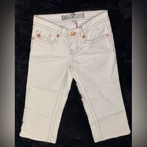 Seven7 Women's Cream Skimmer(Capri) Jeans